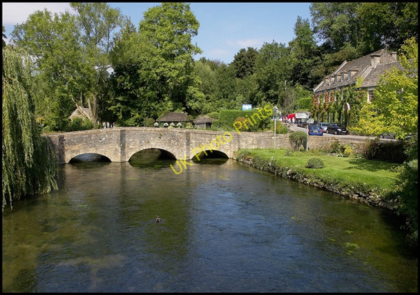 Photo 6"x4" River and Road Bridge, Bibury Bibury c2007