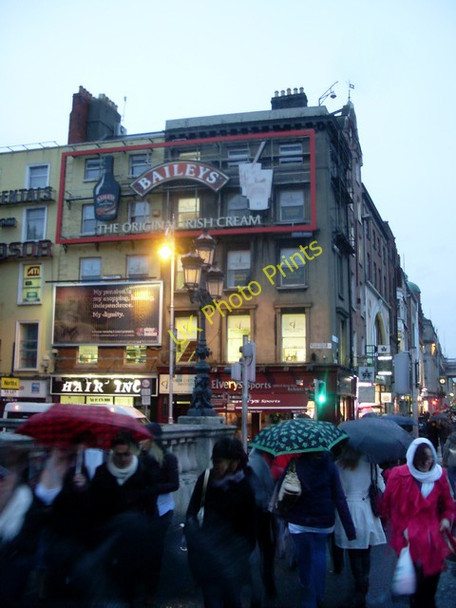 Photo 6"x4" The busy O'Connell Bridge Dublin\/O1534 c2009