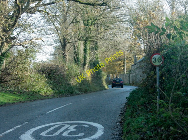 Photo 6"x4" 2009 : Minor road through Chantry (2) Bulls Green c2009