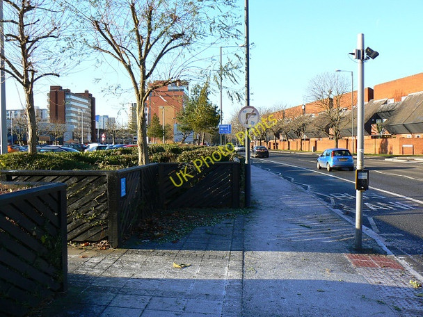 Photo 6"x4" West along Fleming Way, Swindon Swindon\/SU1685 c2009