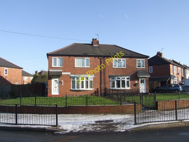 Photo 6"x4" Council Housing - Shelley Road Fordhouses c2009