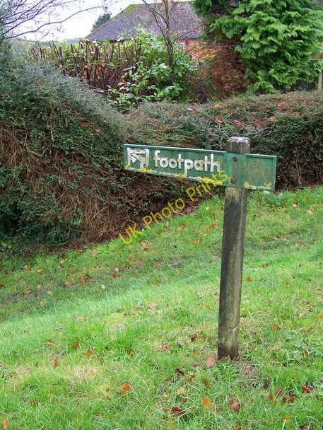 Photo 6"x4" Footpath sign, Axford Axford\/SU2369 c2009