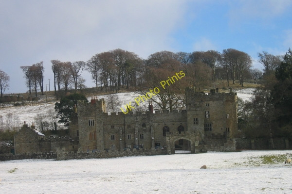 Photo 6"x4" Featherstone Castle Rowfoot c2009 P2