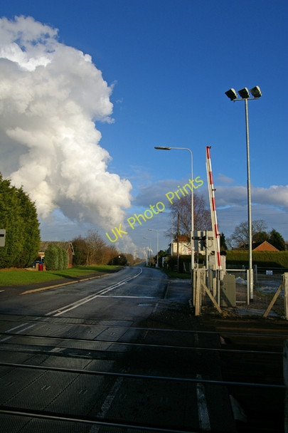 Photo 6"x4" A1077 Ulceby Road Ulceby Skitter c2009