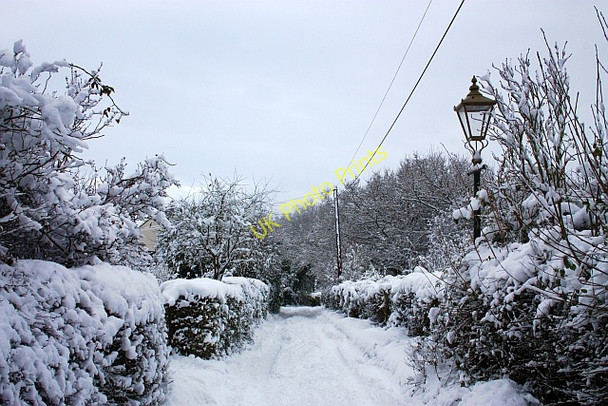 Photo 6"x4" Watery Lane in the snow Upper Welland c2010