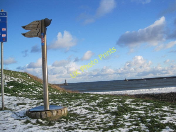 Photo 6"x4" Cycle route sign Tynemouth c2010