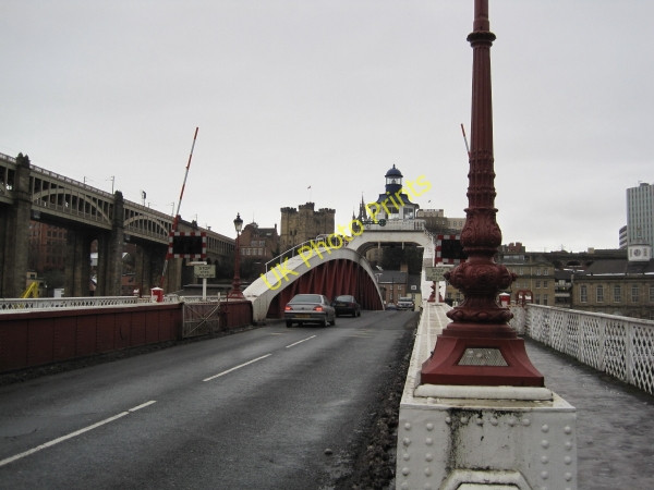 Photo 6"x4" Swing Bridge from Gateshead Newcastle upon Tyne c2010