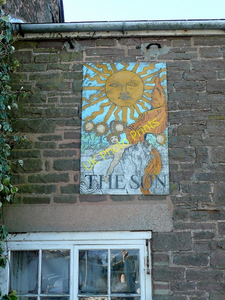 Photo 6"x4" Old pub sign - The Sun, Garway Hill Garway Hill c2010