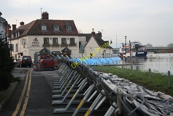 Photo 6"x4" Flood barriers near the Swan Upton upon Severn c2010