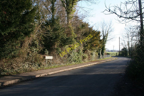 Photo 6"x4" Road sign in the hedge Wallingford c2010