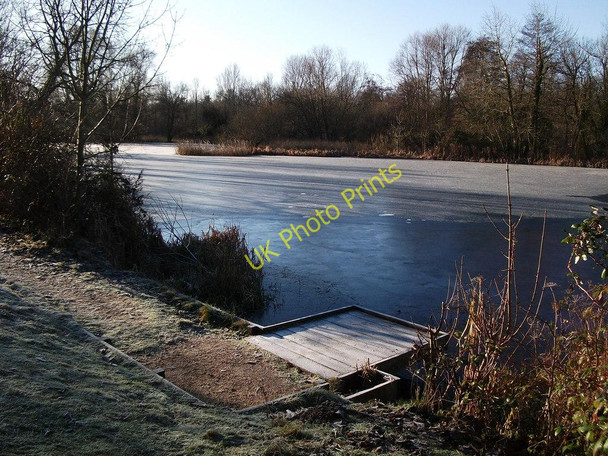 Photo 6"x4" Upper Clatford - Ice On Mill Lake Andover c2010