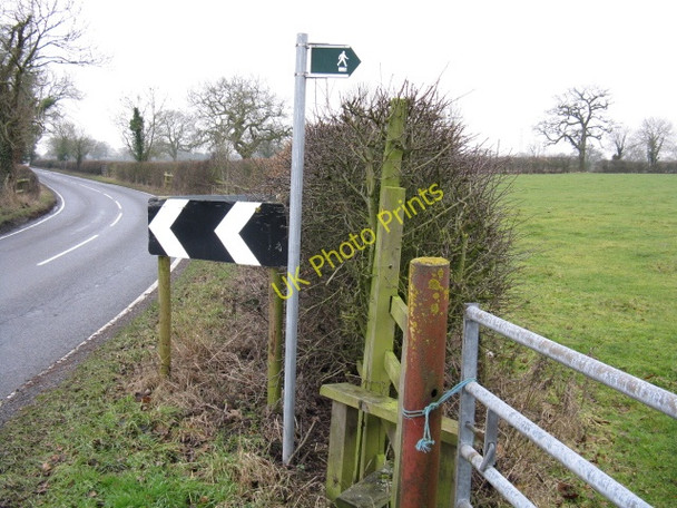 Photo 6"x4" Footpath Off Warmingham Road Near Stocia Farm Lane Ends\/SJ7059 c2010