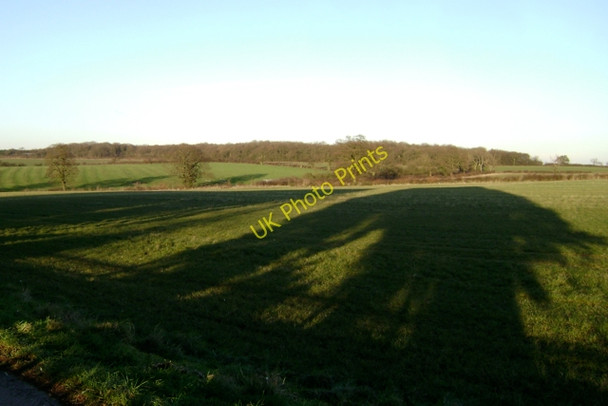 Photo 6"x4" Leyland casts a long shadow Cubbington c2010