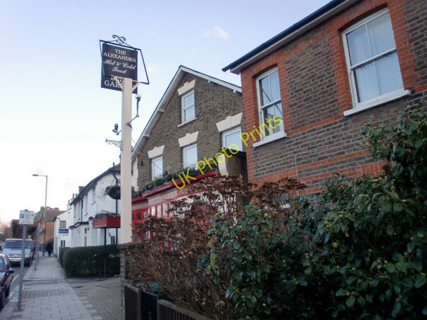 Photo 6"x4" The Alexandra Public House, Wood Street, Barnet Barnet c2010