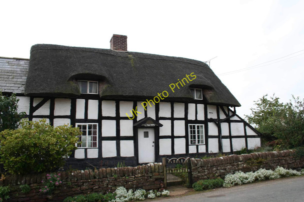 Photo 6"x4" Well House, Eaton Eaton\/SJ5763 c2009