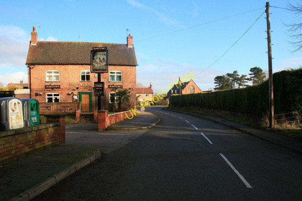Photo 6"x4" The Plough Caunton c2010