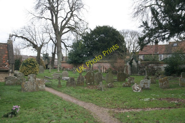 Photo 6"x4" Path past the graves Chilton\/SU4885 c2010