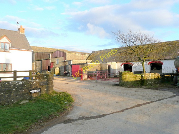 Photo 6"x4" Lochmeyler Farm Llandeloy c2010