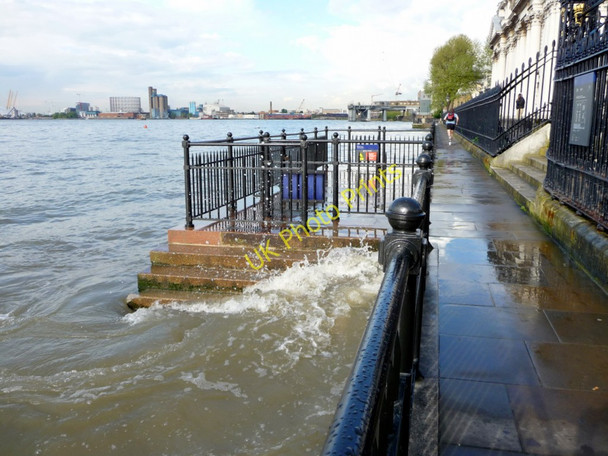 Photo 6"x4" High Tide at Greenwich Greenwich\/TQ3977 c2009 P4