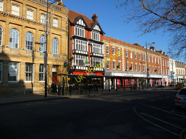 Photo 6"x4" Salisbury - Blue Boar Road Salisbury c2010