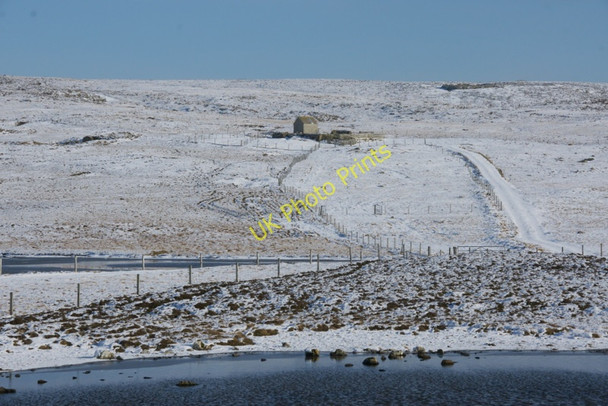 Photo 6"x4" Sheep pen on the flanks of Sobul Uyeasound c2010