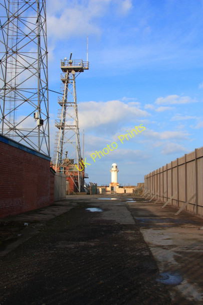 Photo 6"x4" South Gare Lighthouse Seaton Carew c2010