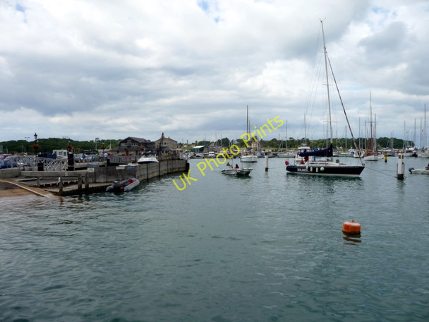 Photo 6"x4" Yarmouth Harbour, Isle of Wight Yarmouth c2009