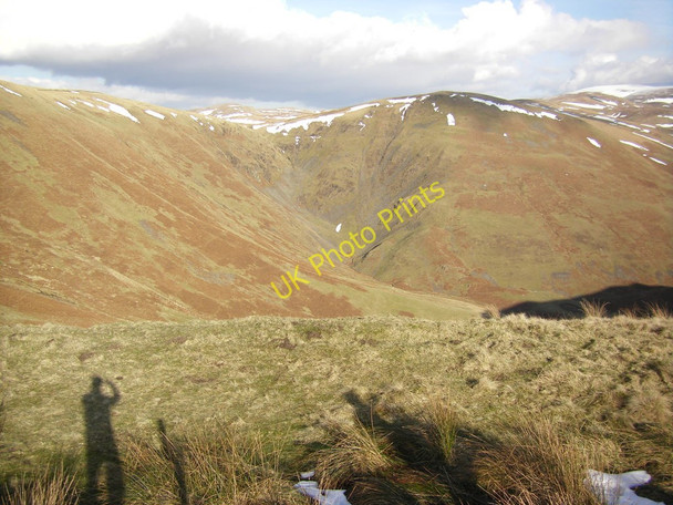 Photo 6"x4" The Devil's Beef Tub from A701 viewpoint Devil's Beef Tub c2010