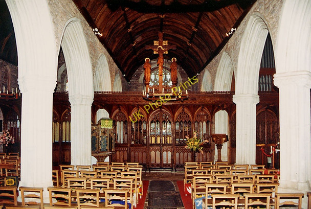 Photo 6"x4" St George and St Mary, Cockington, Devon - East end Torquay c1993