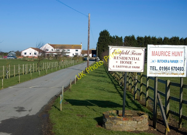 Photo 6"x4" Butcher, farmer, old folks' home, Halsham East End\/TA2927 c2010