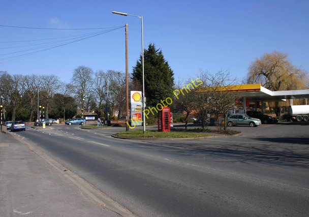 Photo 6"x4" Shell filling station, Shipston Road, Stratford-upon -Avon Stratford-upon-Avon c2010