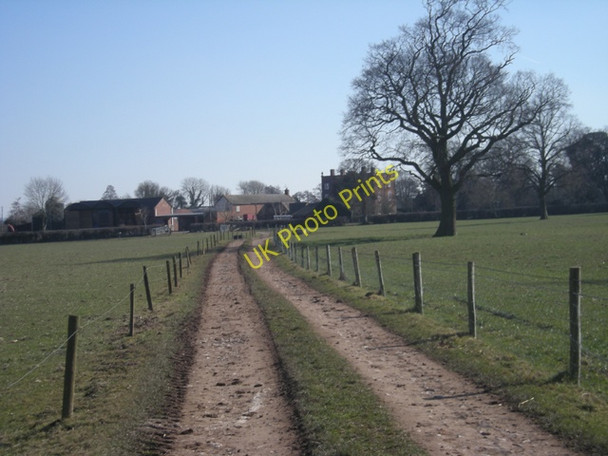 Photo 6"x4" Field access drive Longnor\/SJ8614 c2010