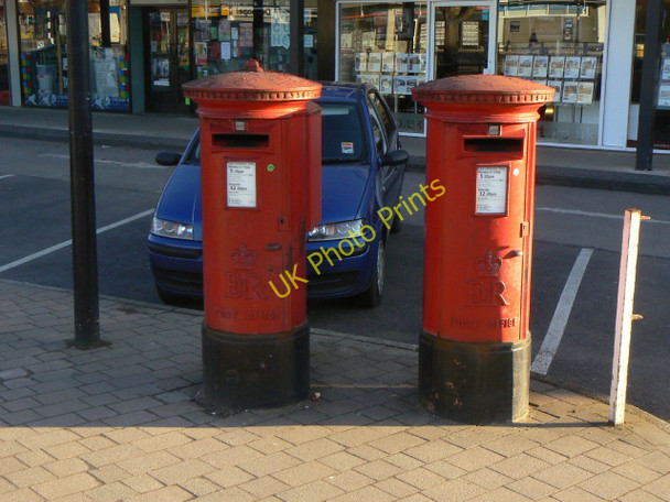 Photo 6"x4" What a pair! West Bridgford c2010