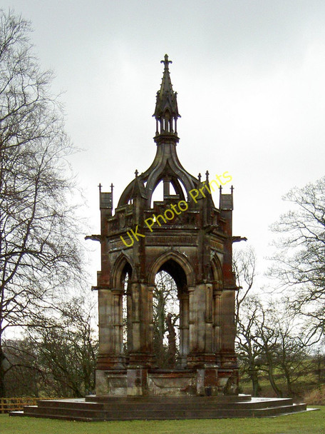 Photo 6"x4" The Cavendish Memorial Bolton Abbey c2010