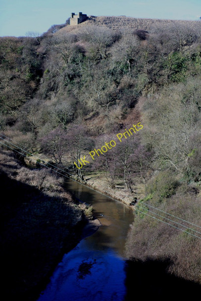 Photo 6"x4" View over Staithes Beck towards the old Railway Viaduct Abutment Staithes c2010