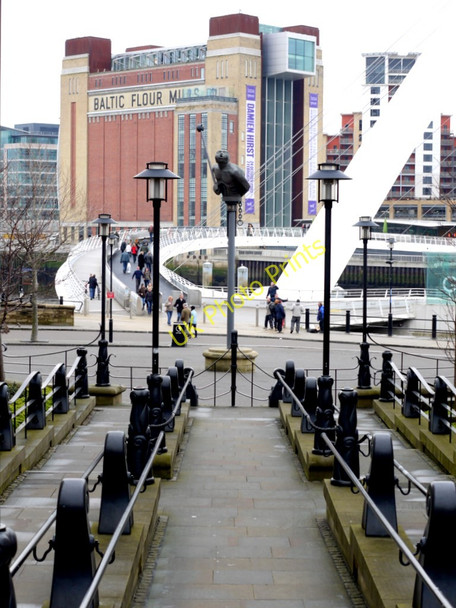Photo 6"x4" View from Sandgate steps Newcastle upon Tyne c2010