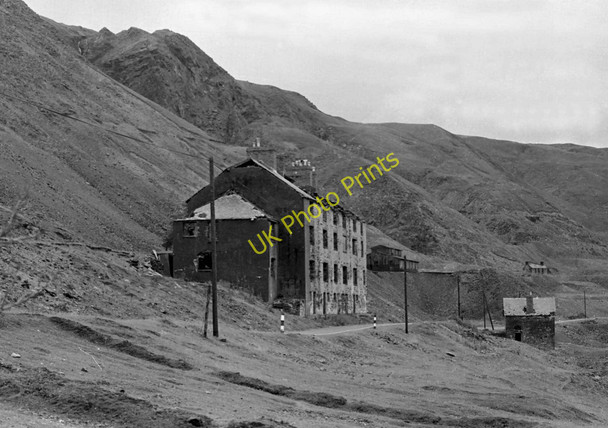 Photo 6"x4" Mine buildings Cwmystwyth, 1977 Cwmystwyth c1977