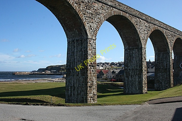 Photo 6"x4" Cullen Viaduct and Seatown Cullen\/NJ5167 c2010