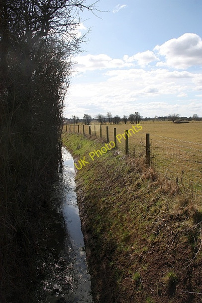 Photo 6"x4" County boundary field drain Hill Croome c2010