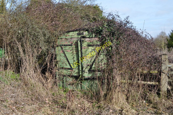 Photo 6"x4" Old British Railway container Wymondham\/TG1101 c2010