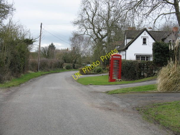 Photo 6"x4" Hadzor - Telephone Box Droitwich c2010