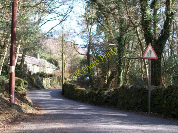 Photo 6"x4" Pen-y-clip cottage in view Pen-gilfach c2010