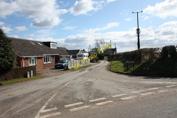 Photo 6"x4" Green Lane junction, Naunton Naunton\/SO8739 c2010