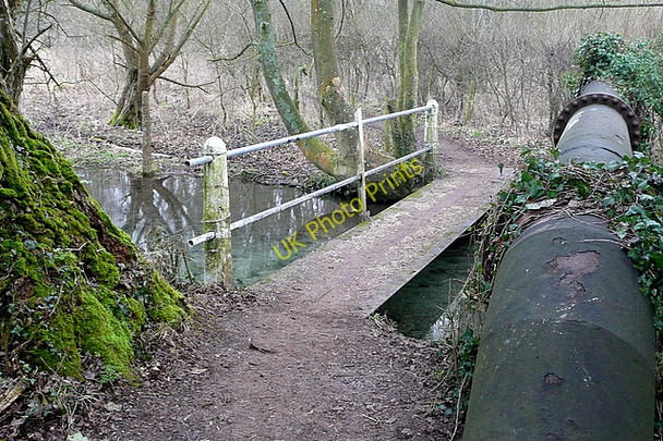 Photo 6"x4" Bridge over the Itchen Winchester c2010