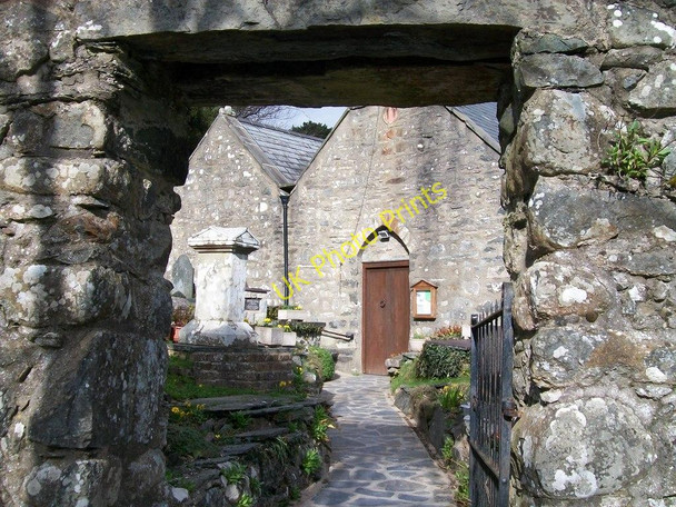Photo 6"x4" View through the lych gate of St Catherine's Church, Criccieth Criccieth c2010