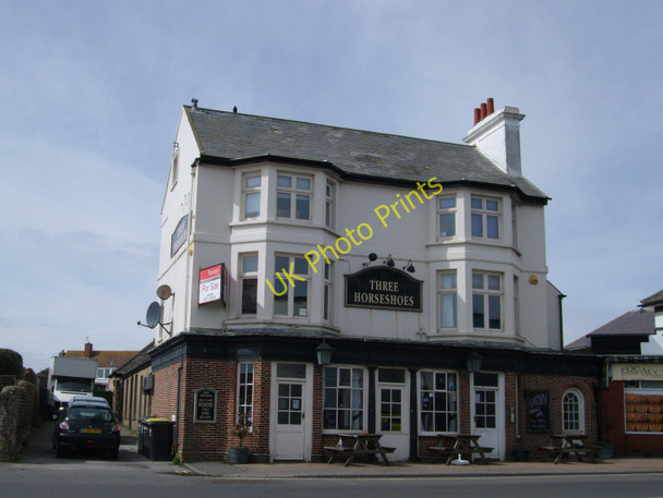 Photo 6"x4" Three Horseshoes pub Lancing c2010