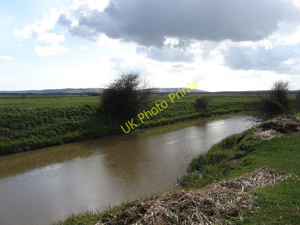 Photo 6"x4" Raindrops on Hurst Haven Golden Cross\/TQ6310 c2010