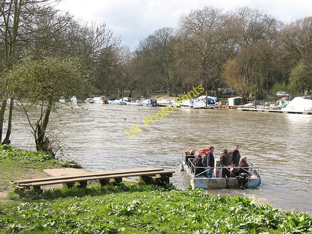 Photo 6"x4" The Thames Ferry at Ham Richmond\/TQ1874 c2010