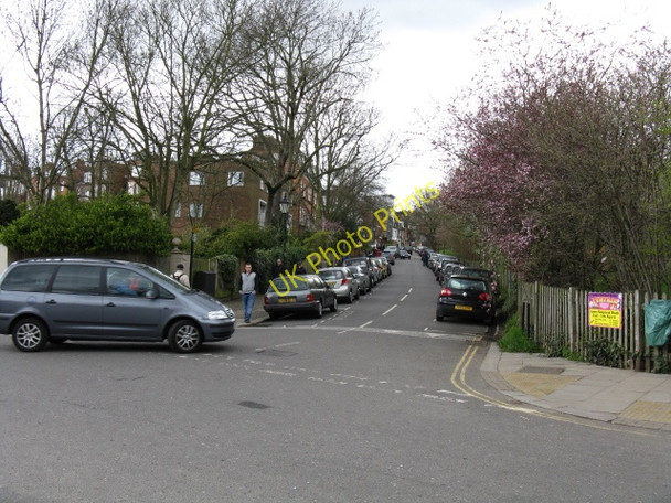 Photo 6"x4" Willow Road from South End Road Hampstead\/TQ2685 c2010