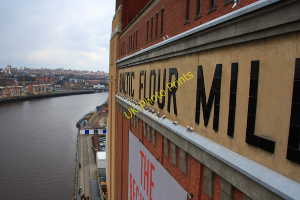 Photo 6"x4" Baltic Closeup, Gateshead Newcastle upon Tyne c2010